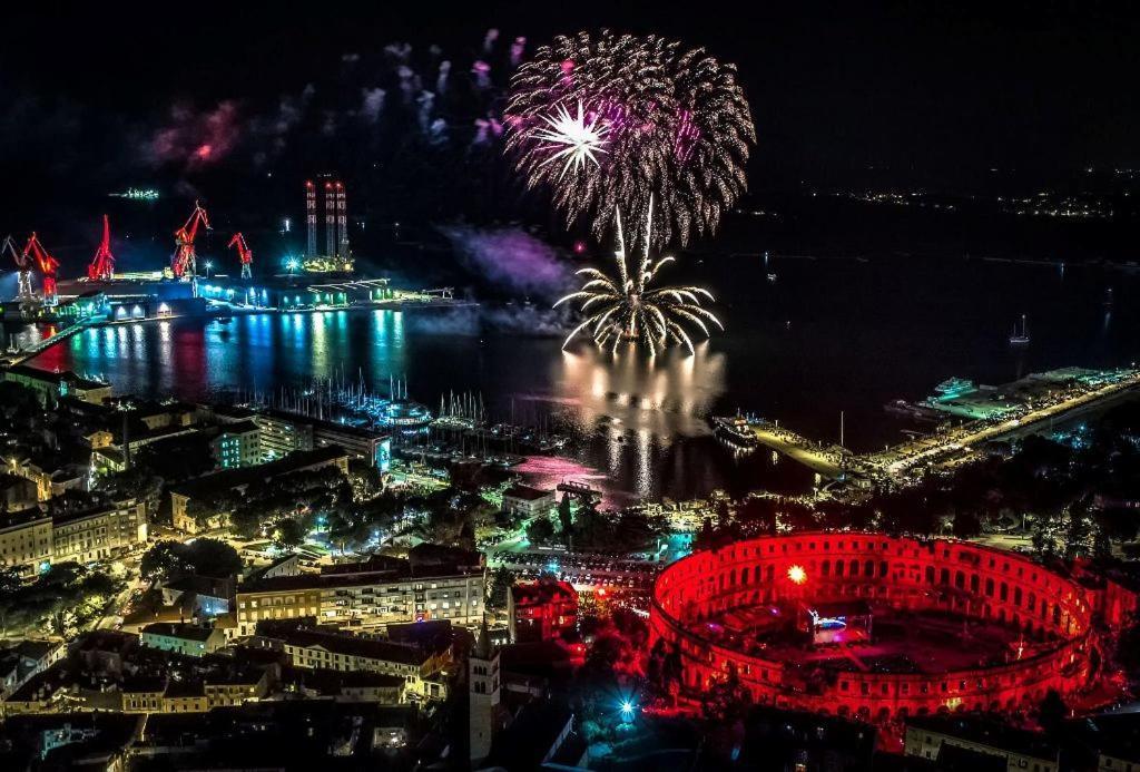 Din-pula Apartman Póla