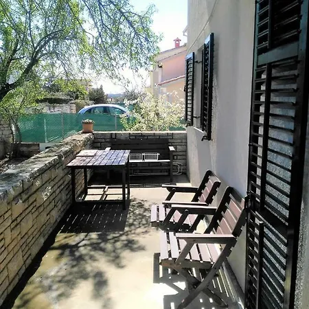 Apartman Din-Pula Exterior photo