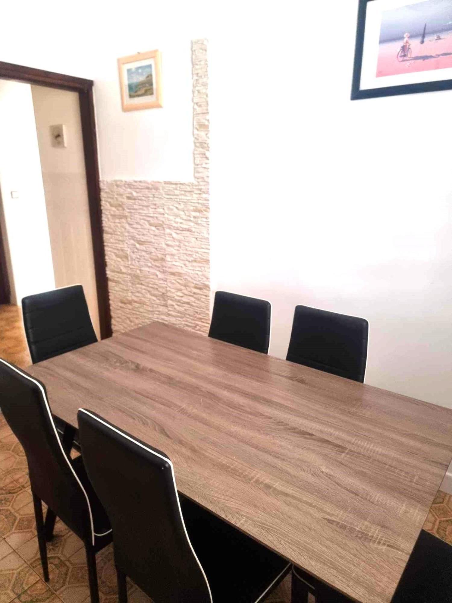 Apartment Din-pula *
