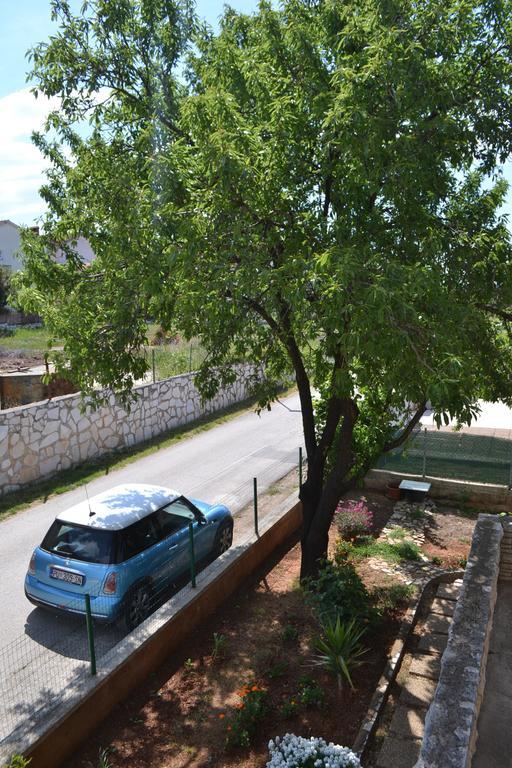 Din-pula Apartament Pula